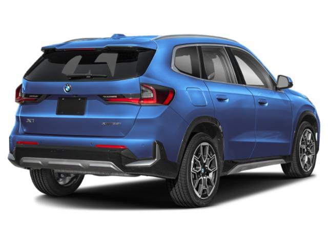 Certified Used 2023 Phytonic Blue Metallic BMW xDrive28i image 2