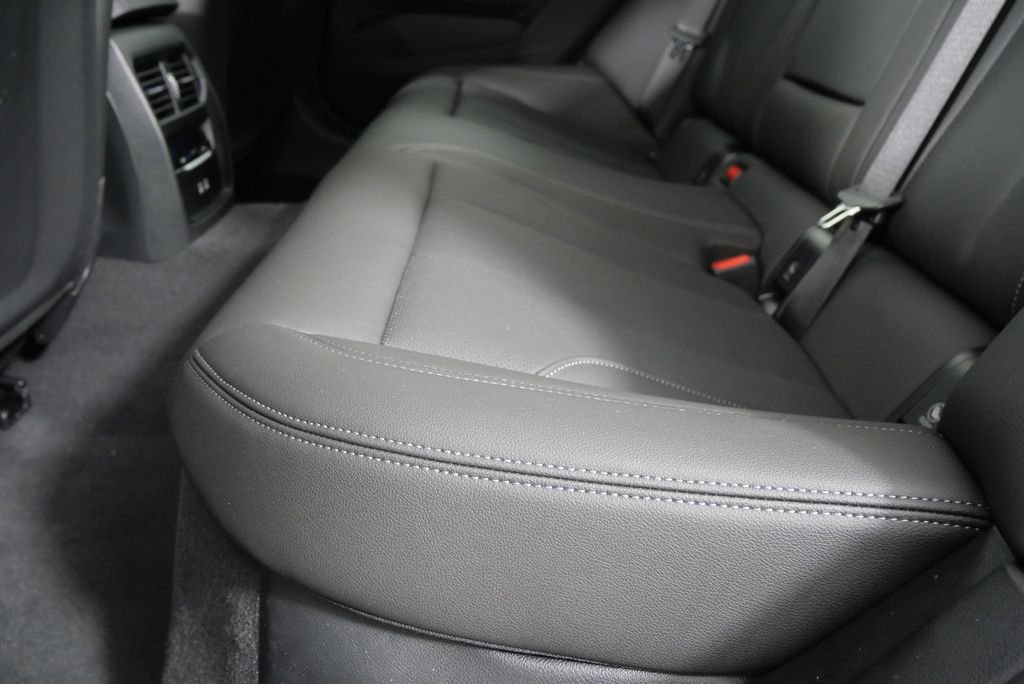 2025 BMW 4 Series 430i - Photo 15