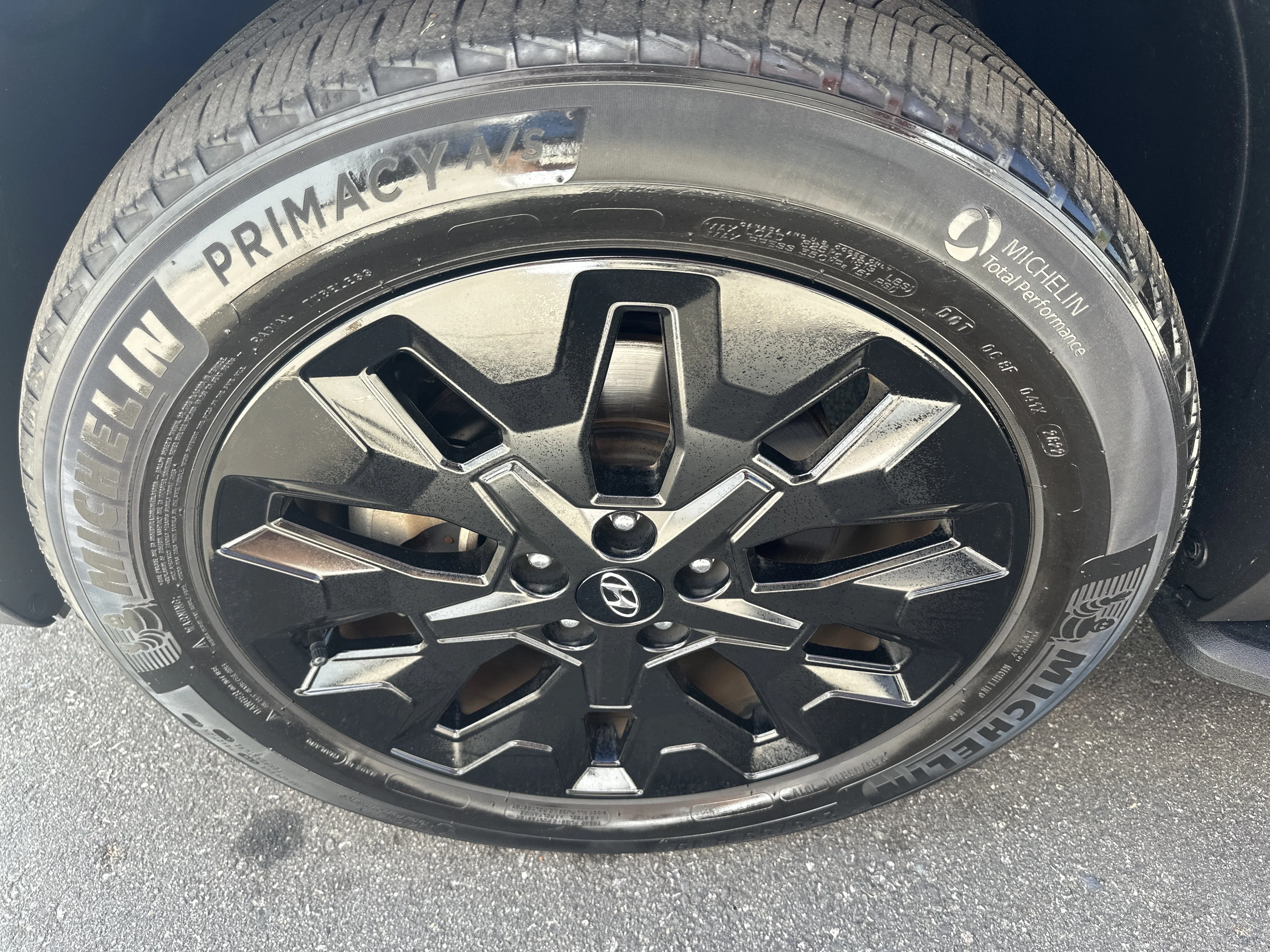 Used 2023 Amazon Gray Hyundai XRT image 35
