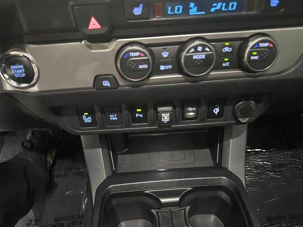 Used 2019 Gray Toyota Limited image 23