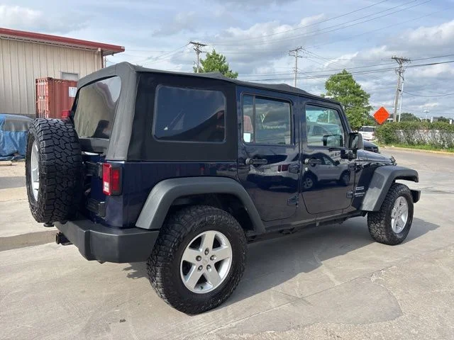 Used 2013 Blue Jeep Unlimited Sport image 7