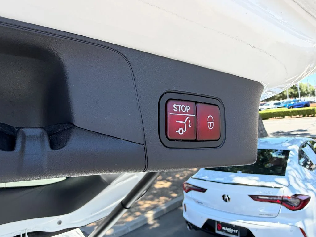 Used 2024 Polar White Mercedes-Benz 250+ image 26