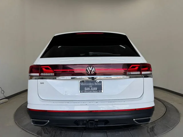 Used 2024 Pure White Volkswagen 2.0T SE w/Technology image 13