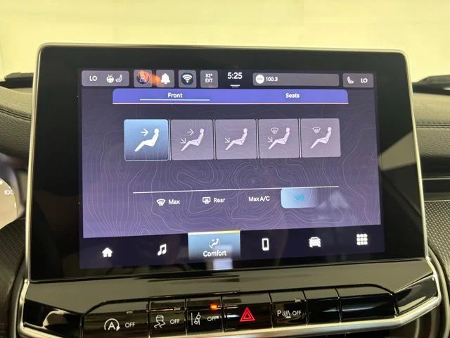 New 2026 White/off-white Jeep Limited image 17