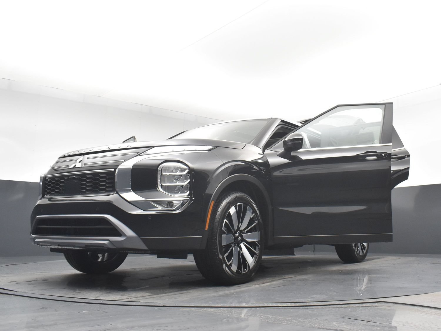 New 2026 Black Mitsubishi SE 1.5T 2WD image 32