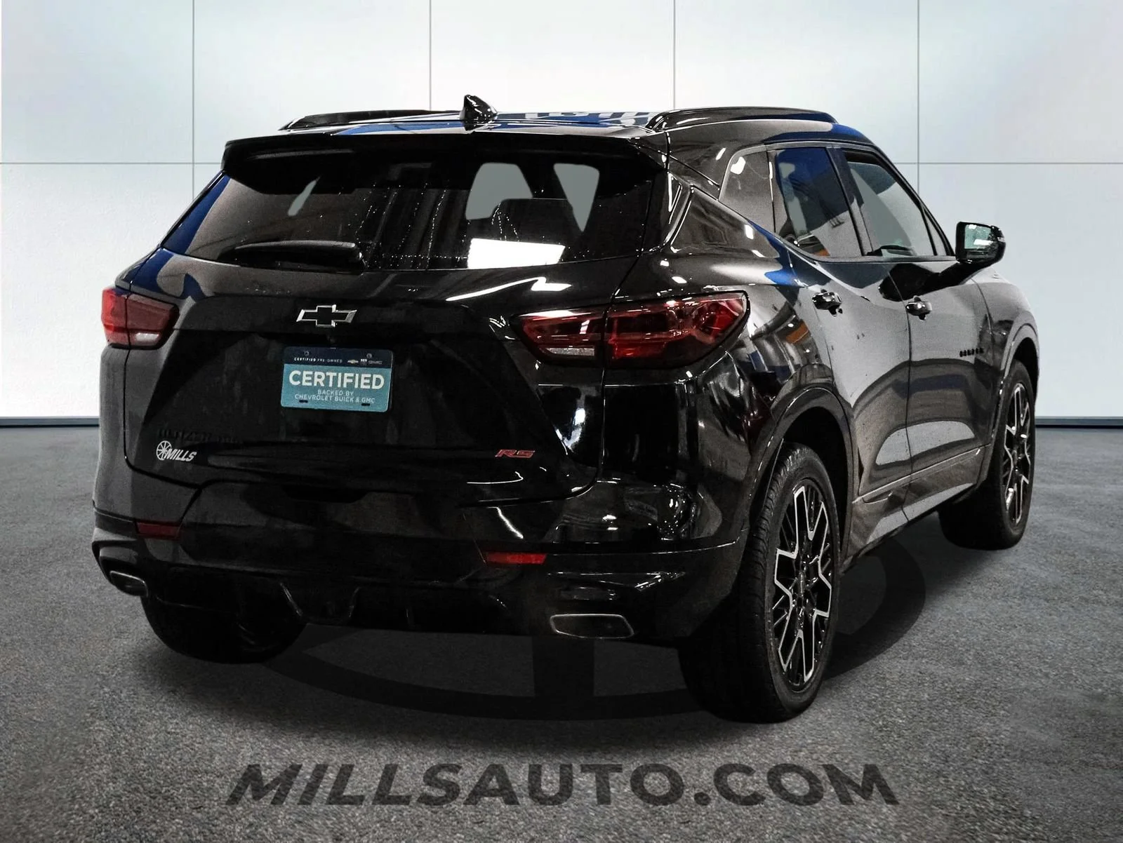Used 2024 Black Chevrolet RS image 7