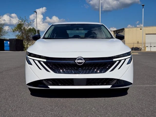 New 2027 White Nissan S image 7
