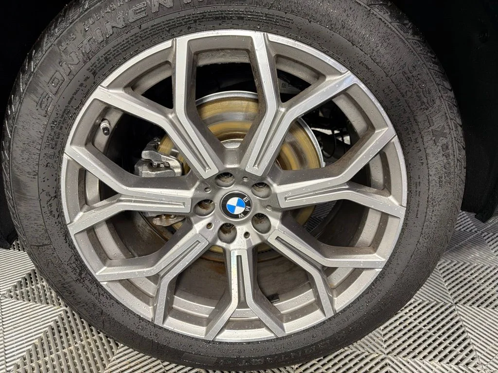 2023 BMW X7 40i - Photo 9