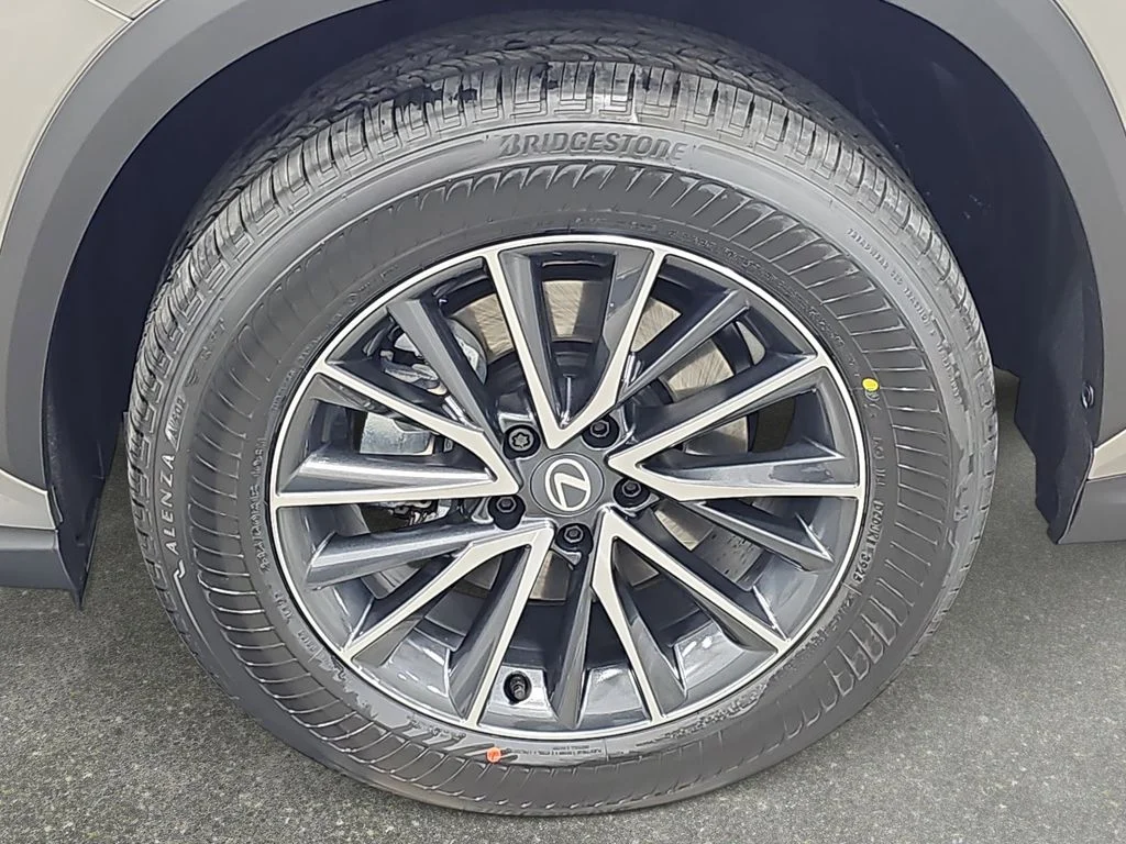 New 2026 Atomic Silver Lexus 350 Premium image 30