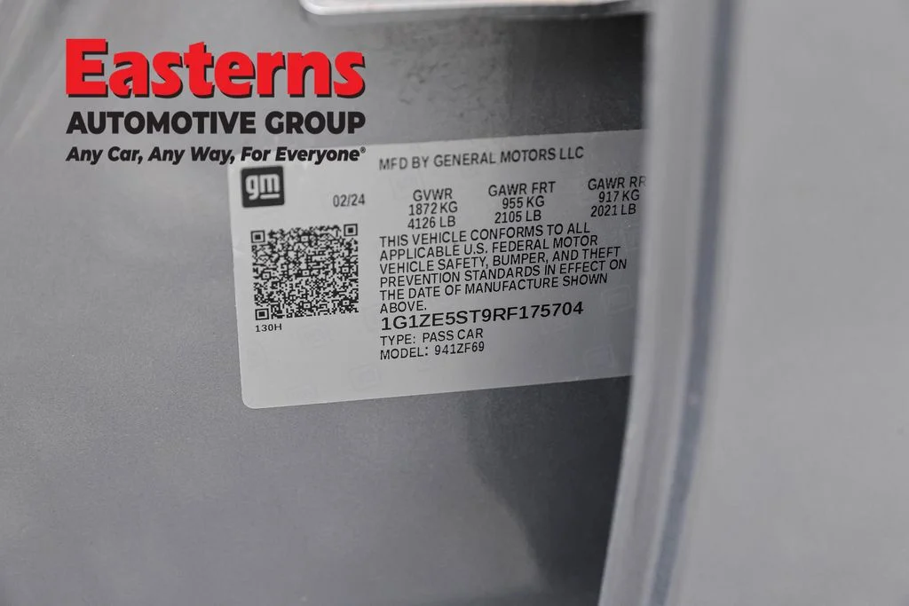 Used 2024 Gray Chevrolet LT image 37