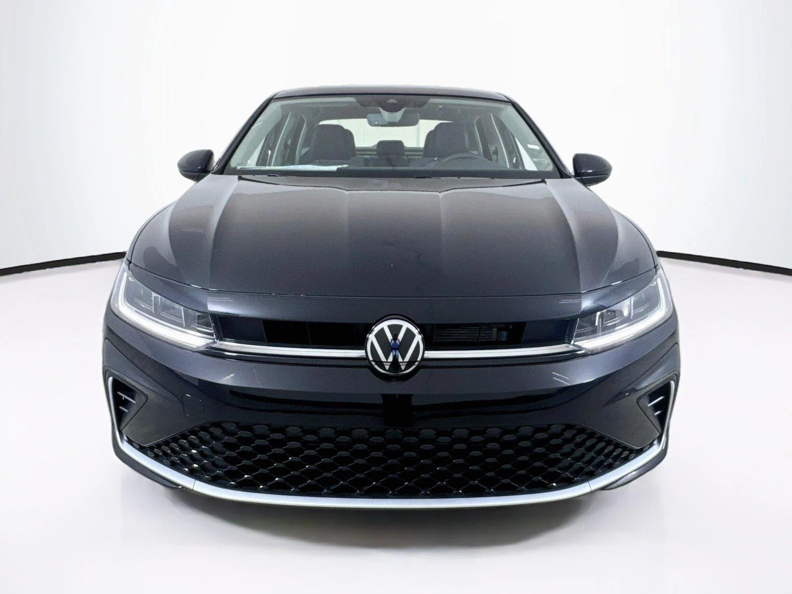 New 2027 Deep Black Pearl Volkswagen SE image 4