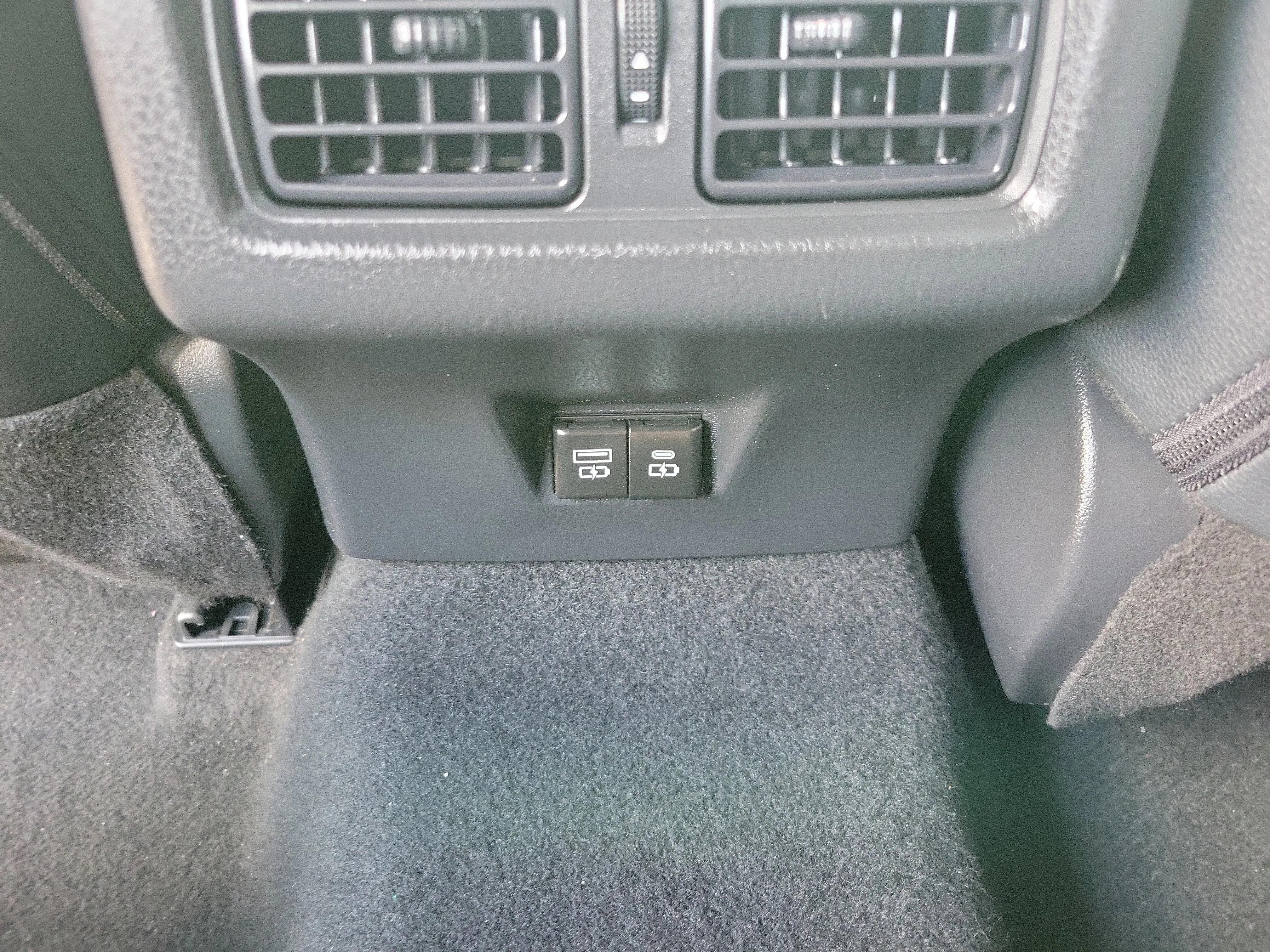 Used 2025 Underground Toyota SE image 9