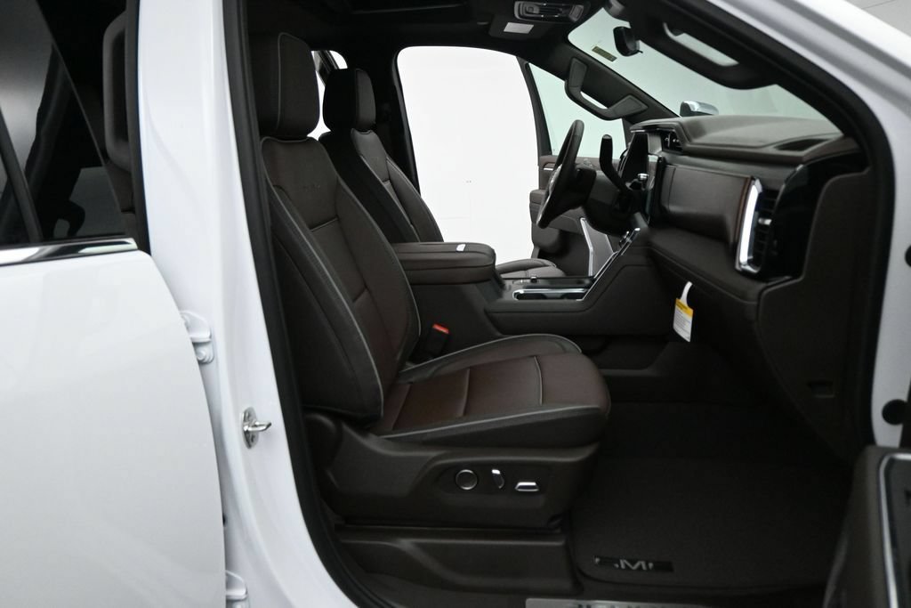 2026 GMC Sierra 3500HD Denali - Photo 26