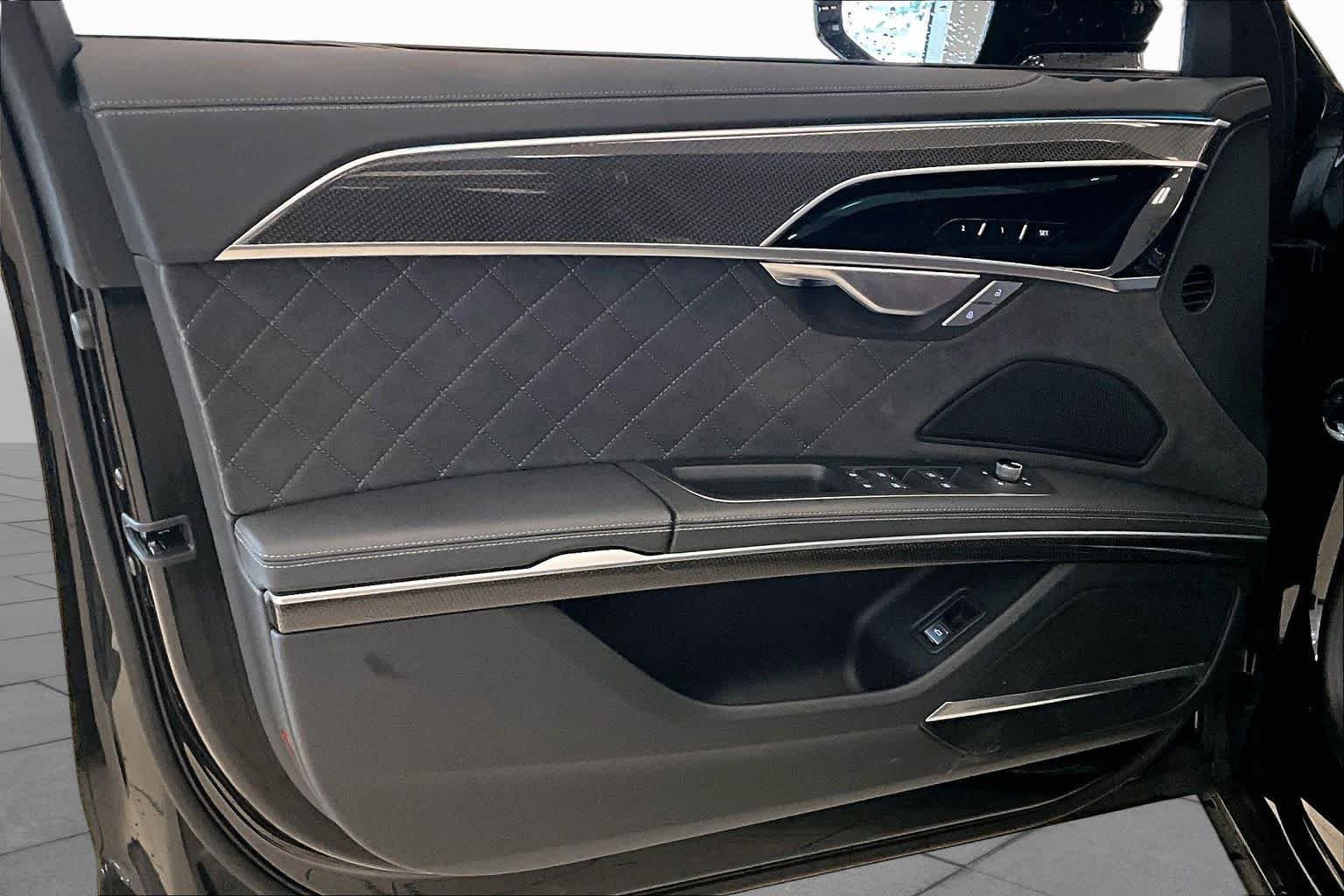 Used 2025 Mythos Black Metallic Audi  image 19