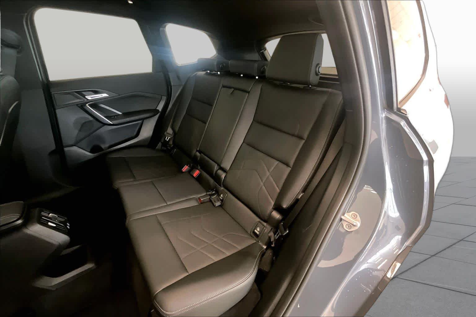 Used 2025 Storm Bay Metallic BMW xDrive28i image 19
