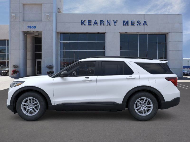 New 2026 Star White Metallic Tri-Coat Ford Active image 32