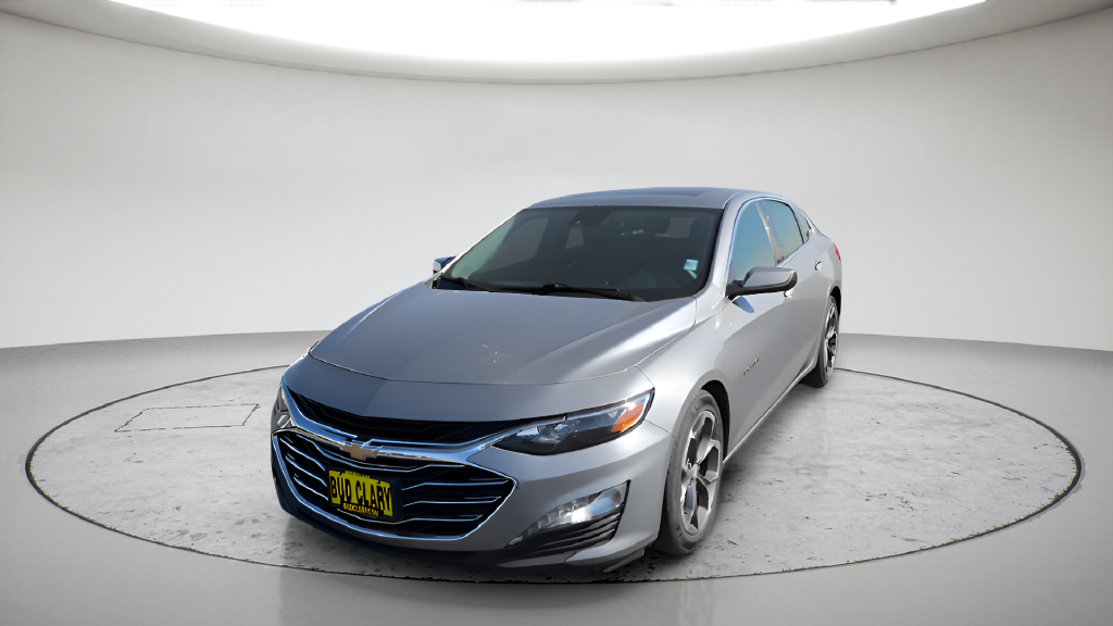 Used 2023 Gray Chevrolet LT image 3