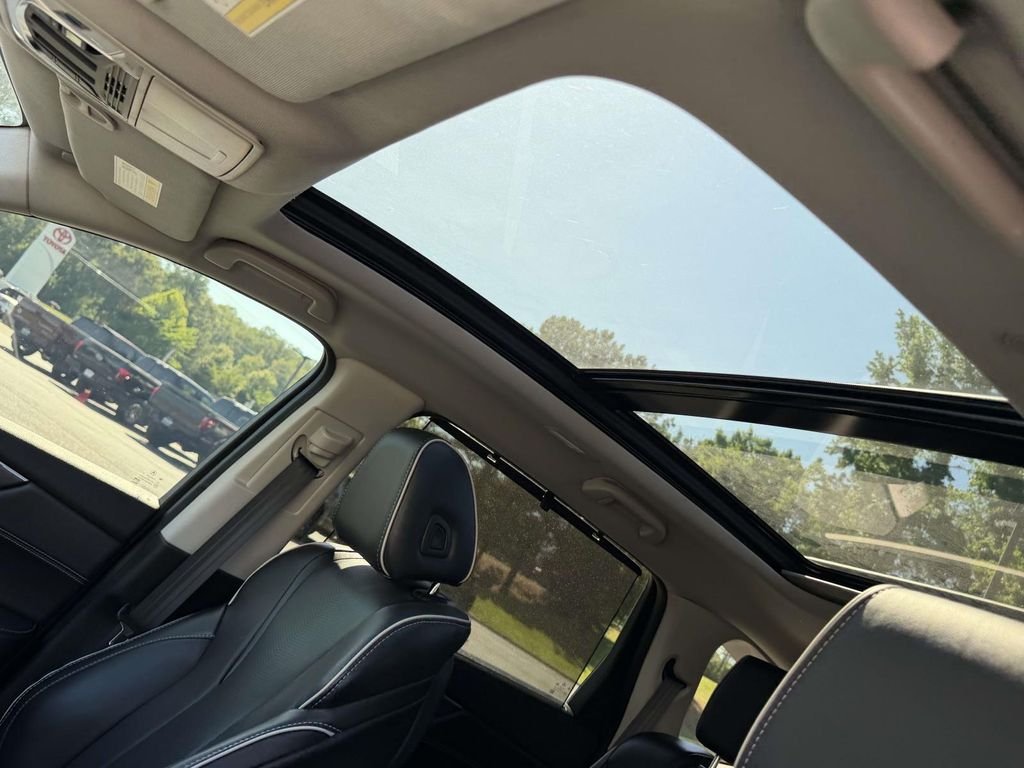 Used 2022 Black Acura Advance image 19
