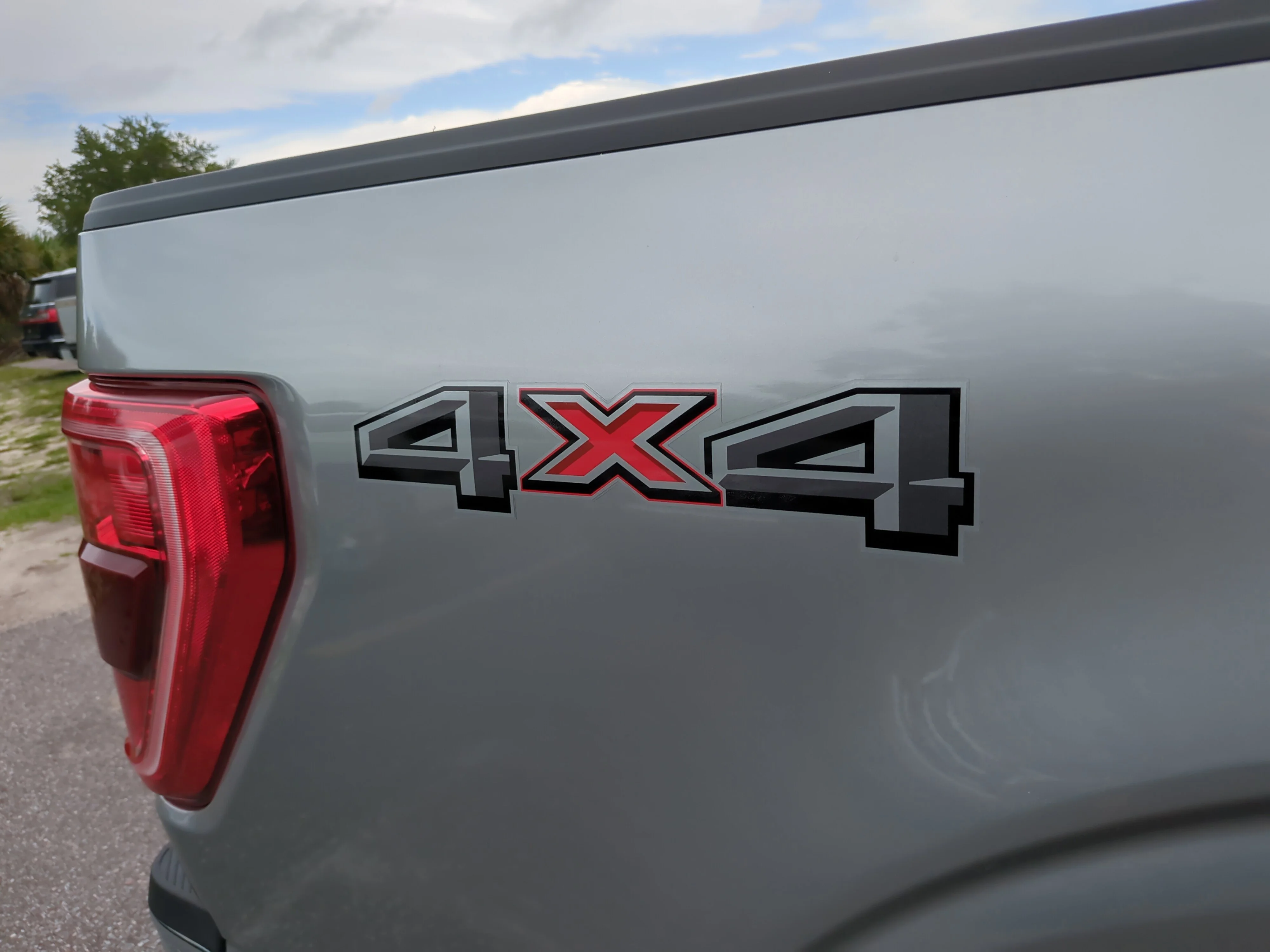 Certified Used 2023 Iconic Silver Metallic Ford XLT image 13
