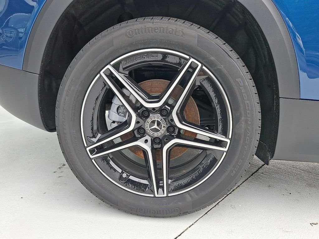 New 2026 Starling Blue Metallic Mercedes-Benz GLB 250 image 4