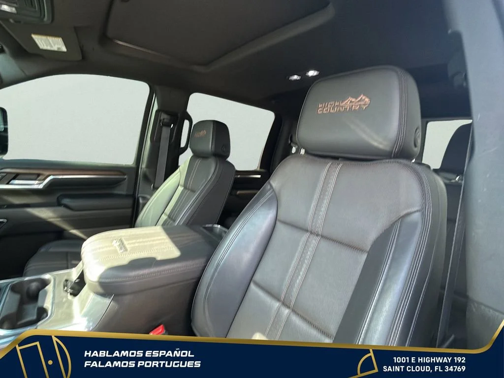 Used 2024 Black Chevrolet High Country image 16