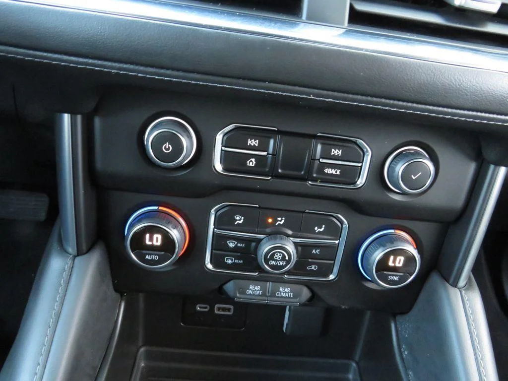 Used 2023 Black Chevrolet LS image 27
