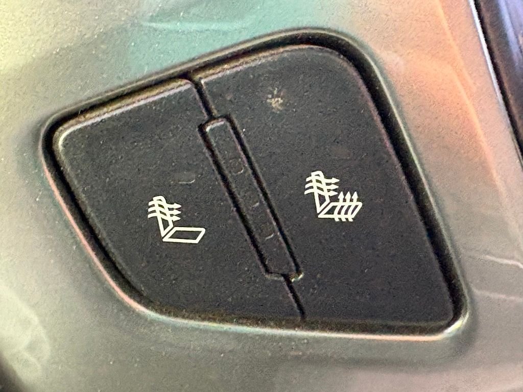 Used 2018 Silver Chevrolet LTZ image 15