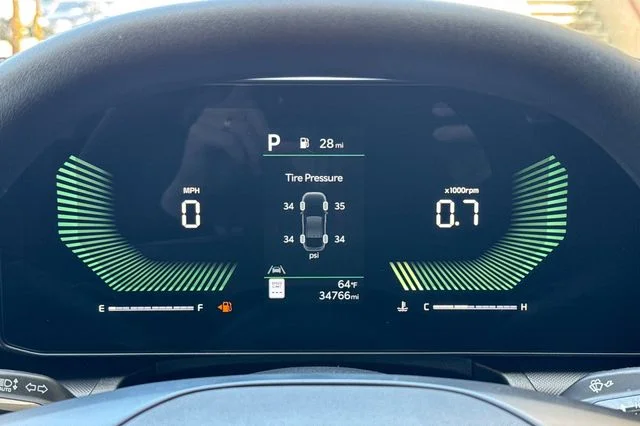 2025 Kia K4 LXS - Photo 27