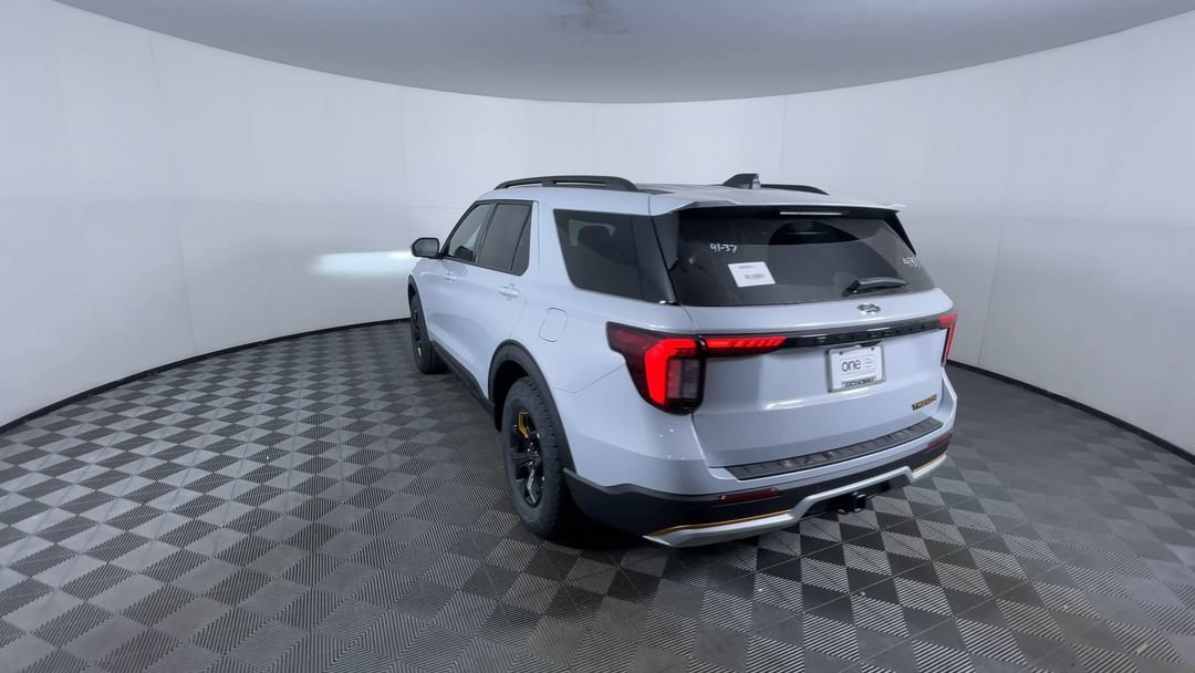 2026 Ford Explorer Tremor - Photo 7