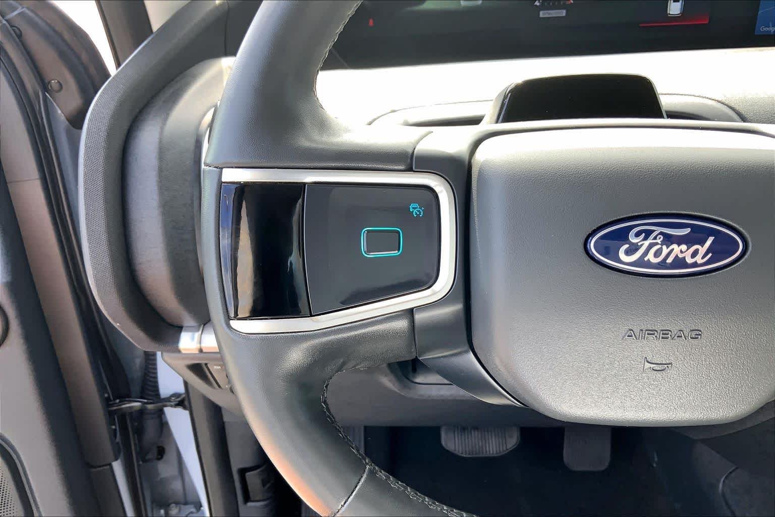 Certified Used 2025 Glacier Gray Metallic Ford Active image 23
