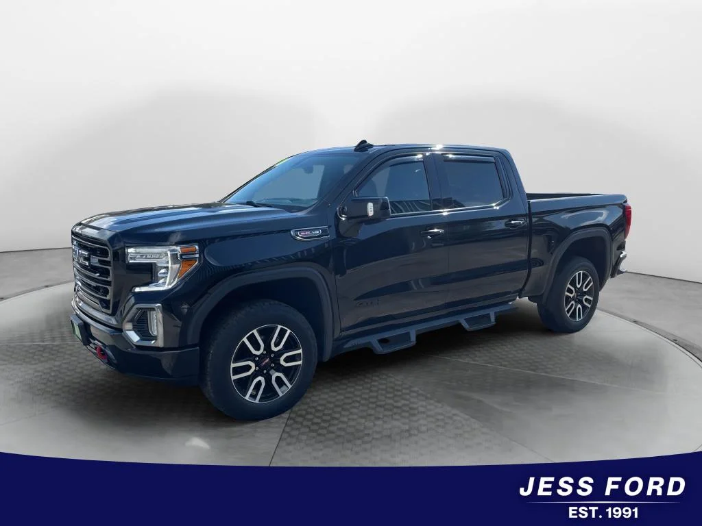 2022 GMC Sierra 4WD Crew Cab Short Box AT4's photo