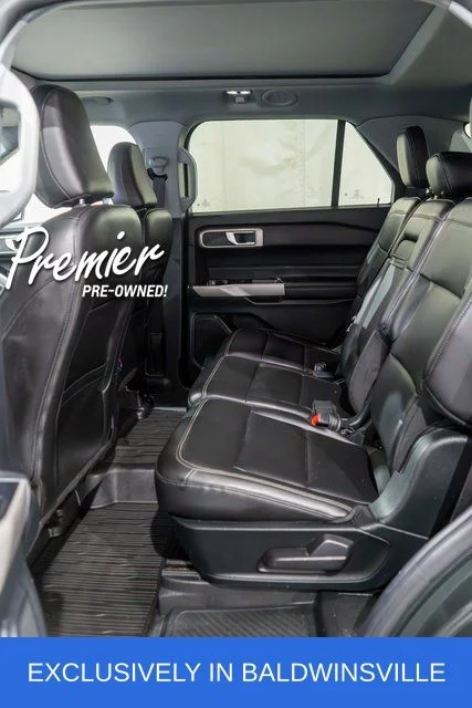 Used 2022 Green Ford XLT image 11