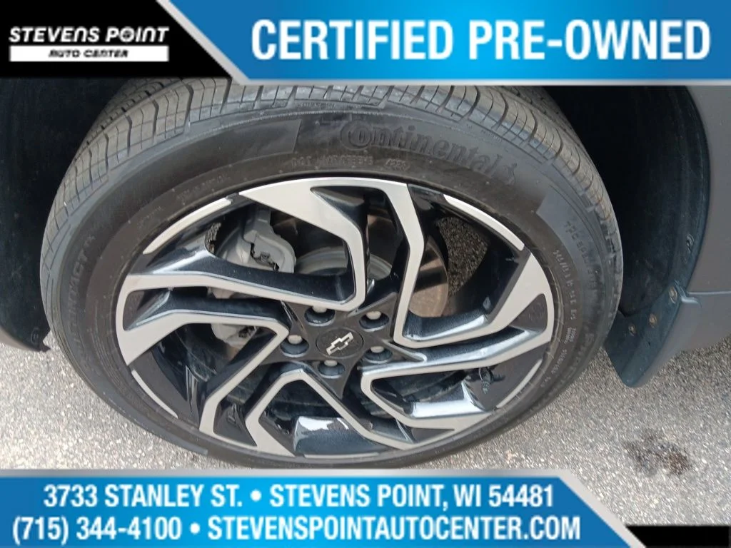 Used 2025 Sterling Gray Metallic Chevrolet RS image 36