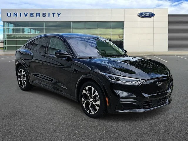 Used 2023 Black Ford Premium image 1