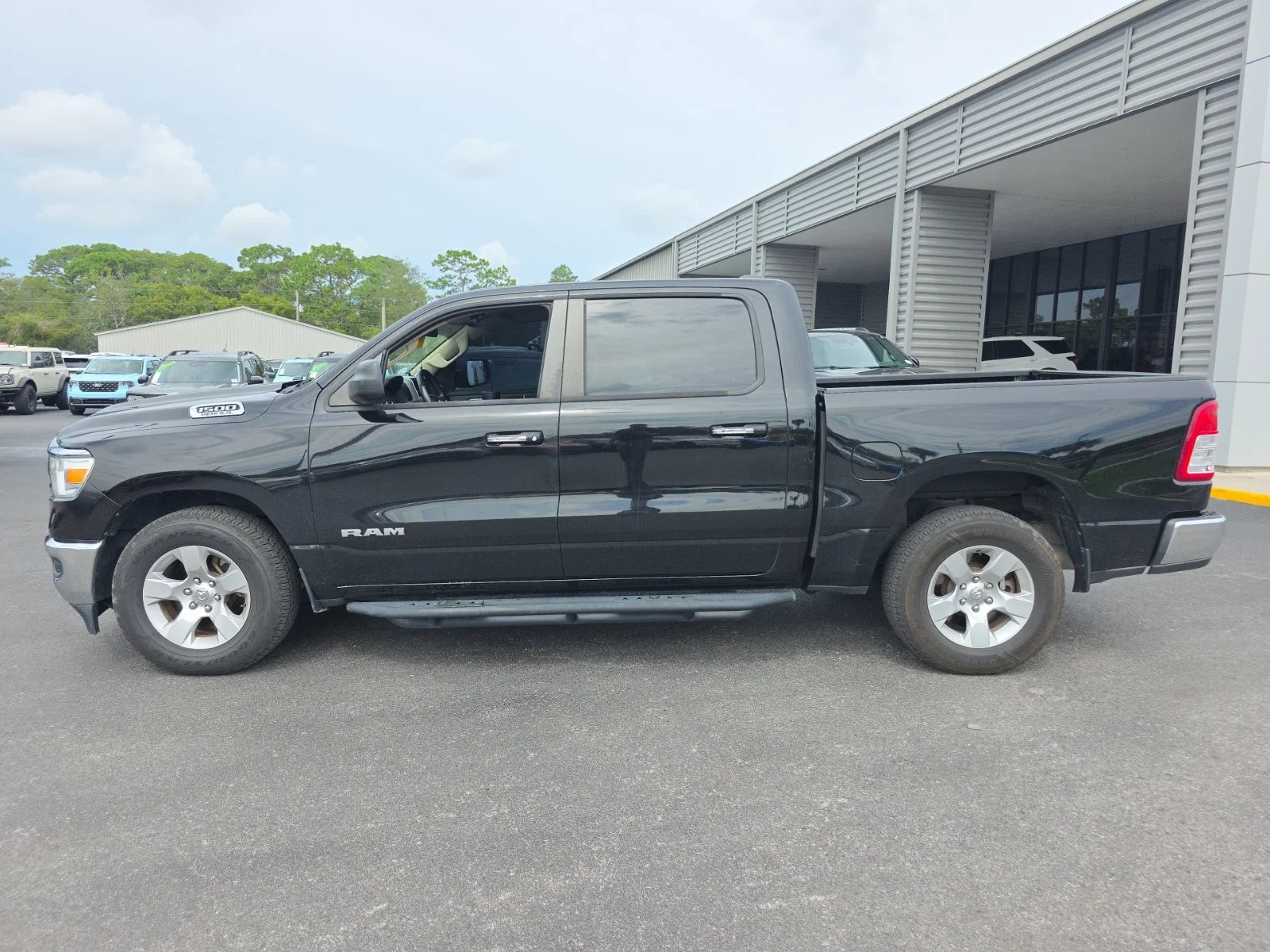 Used 2019 Black Ram Big Horn/Lone Star image 7