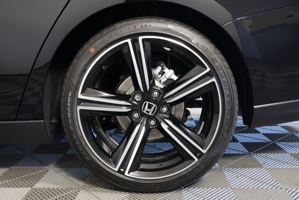 New 2026 Crystal Black Pearl Honda SE image 10