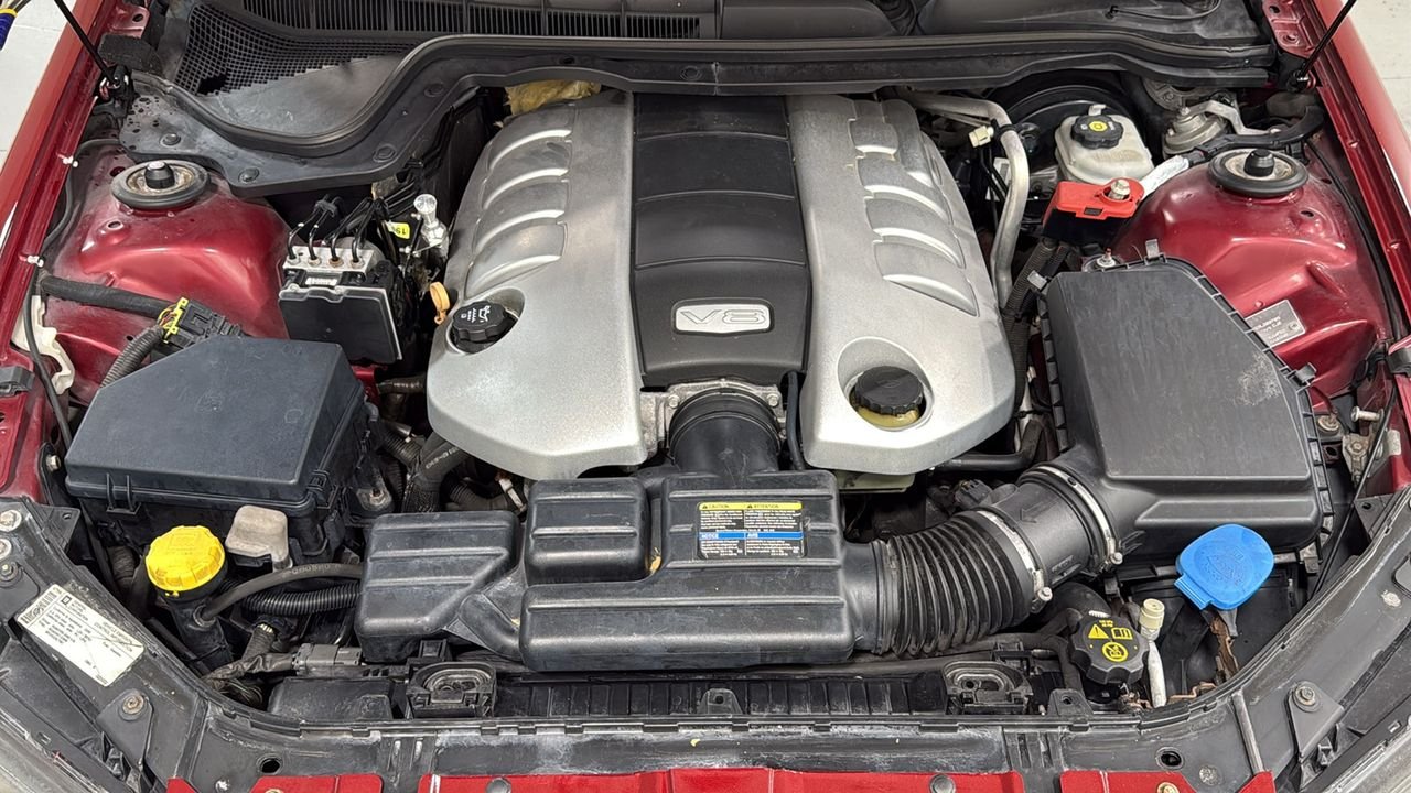 Used 2009 Red Pontiac GT image 25