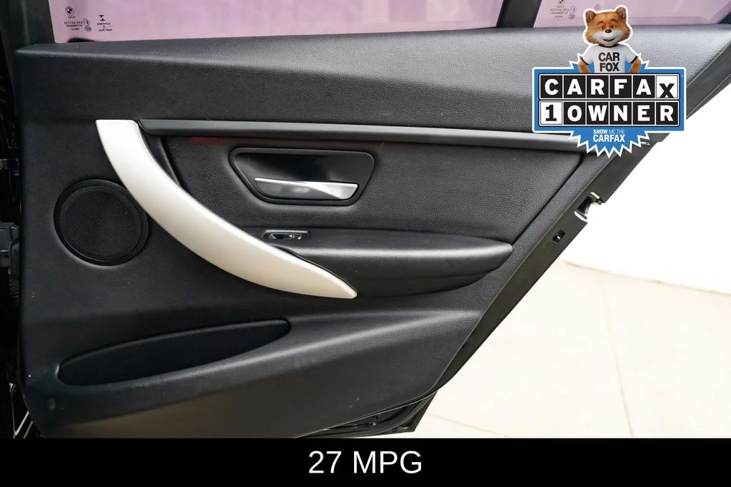 Used 2017 Black BMW 320i image 27