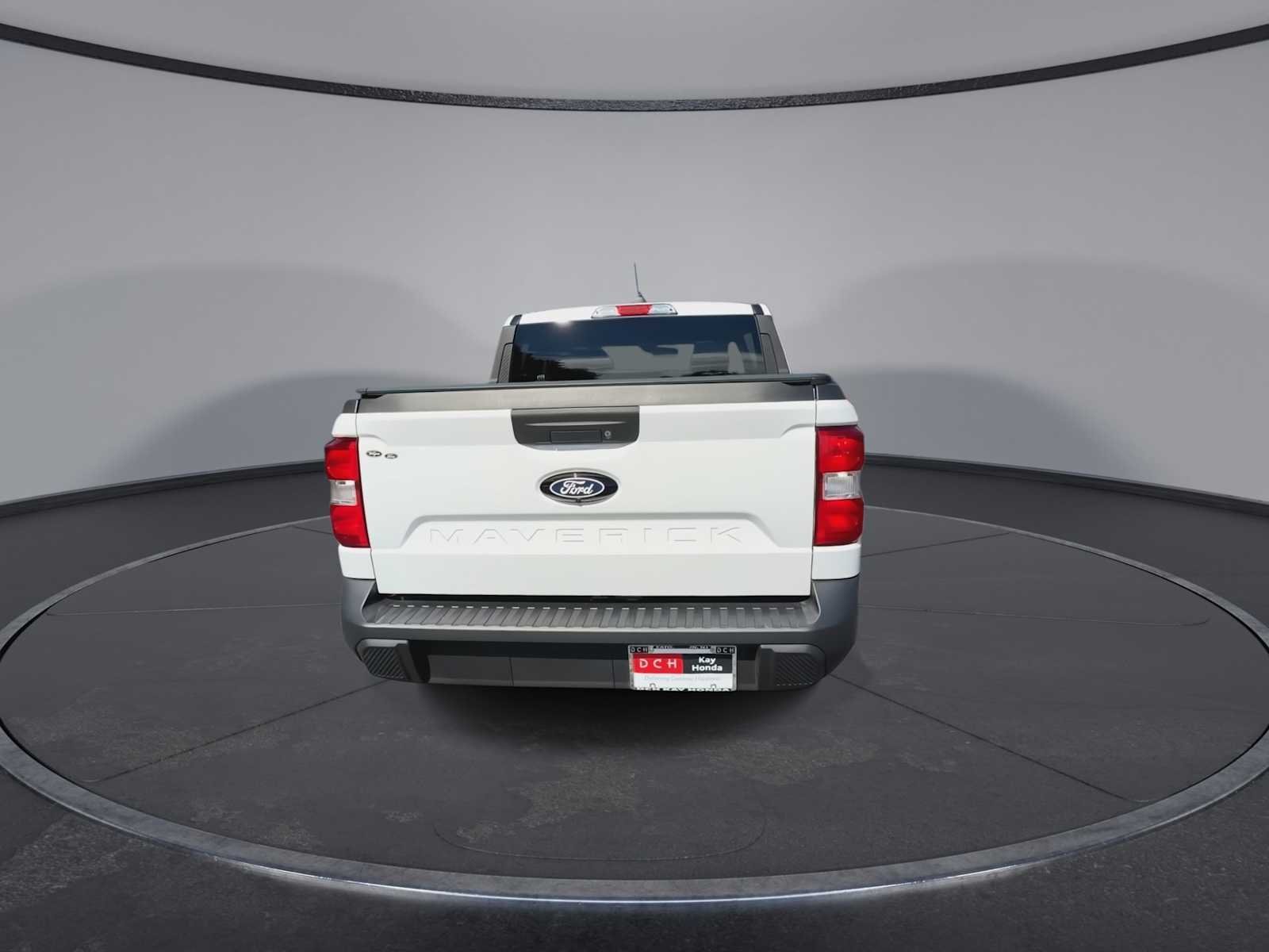 Used 2025 Oxford White Ford XL image 7