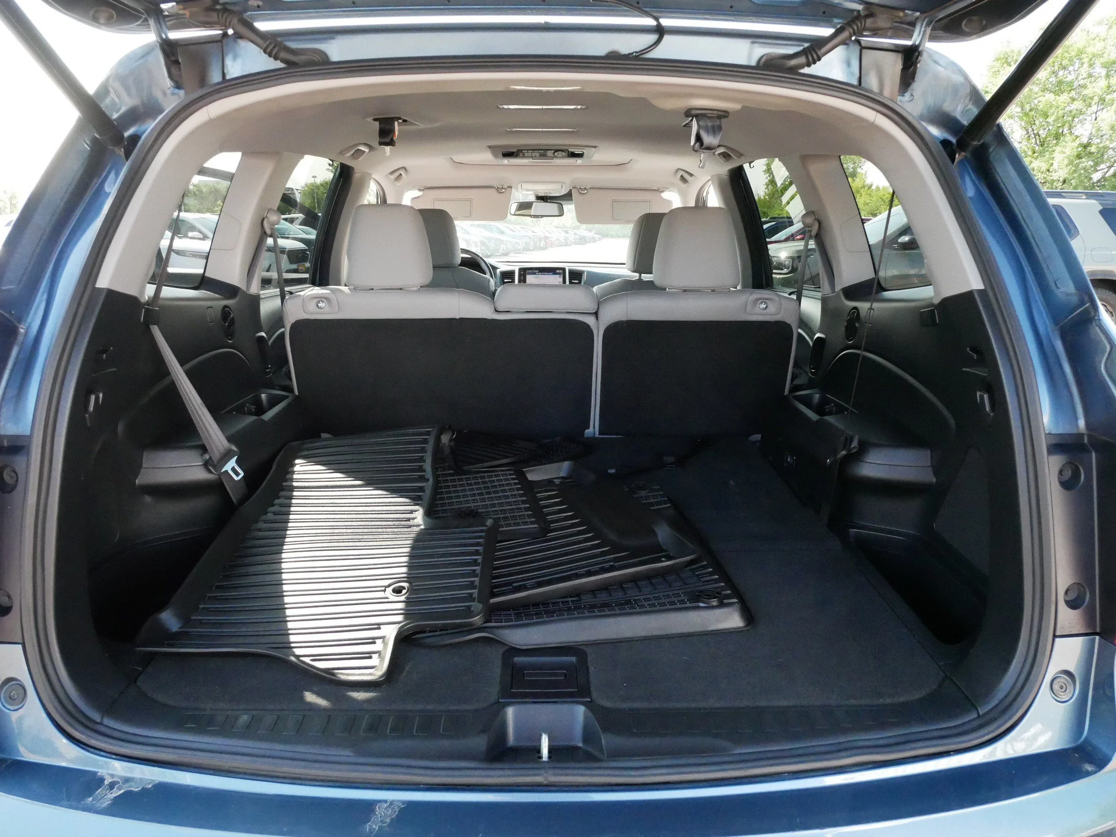 2017 Honda Pilot Touring - Photo 18