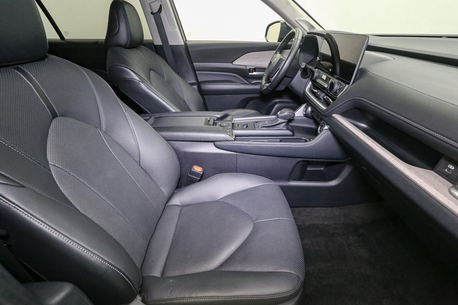 Used 2024 Midnight Black Metallic Toyota Limited image 21