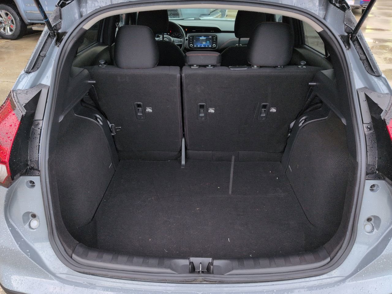 Used 2022 Boulder Gray Pearl Nissan SR image 14