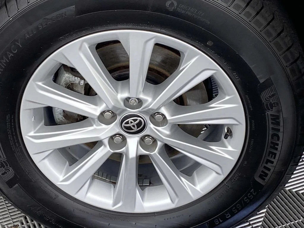 Used 2024 White Toyota XLE image 26