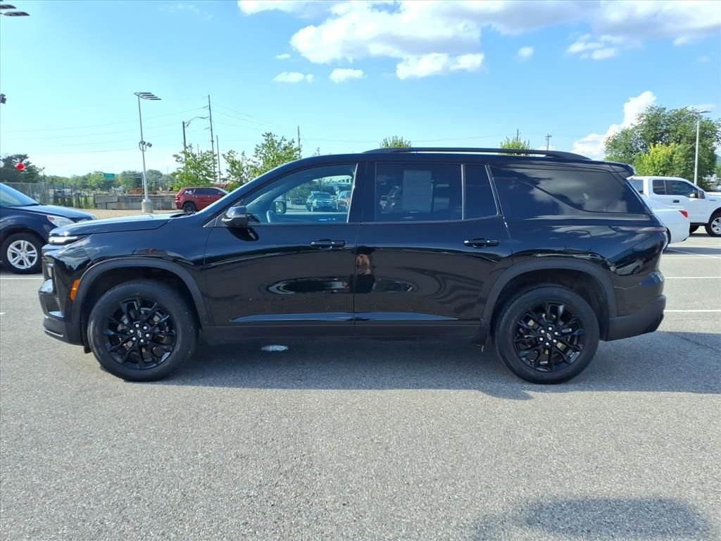 Used 2024 Black Chevrolet LT image 8