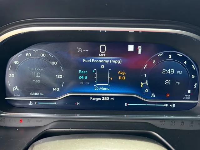 Used 2022 Summit White Chevrolet RST image 27