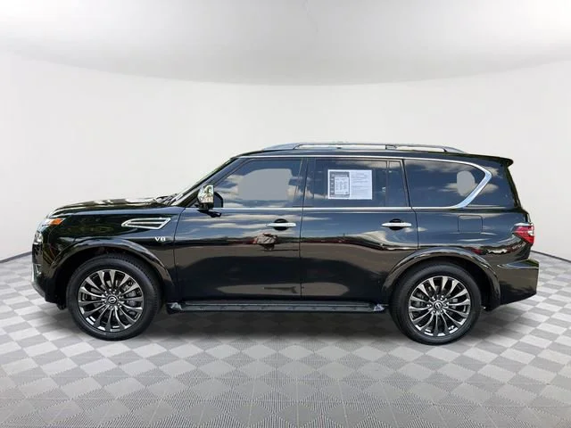 Used 2021 Black Nissan Platinum 2WD image 8