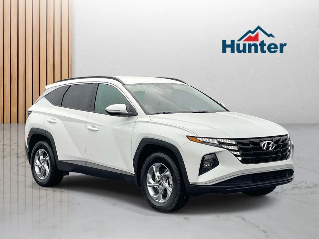 Used 2023 Serenity White Pearl Hyundai SEL image 1