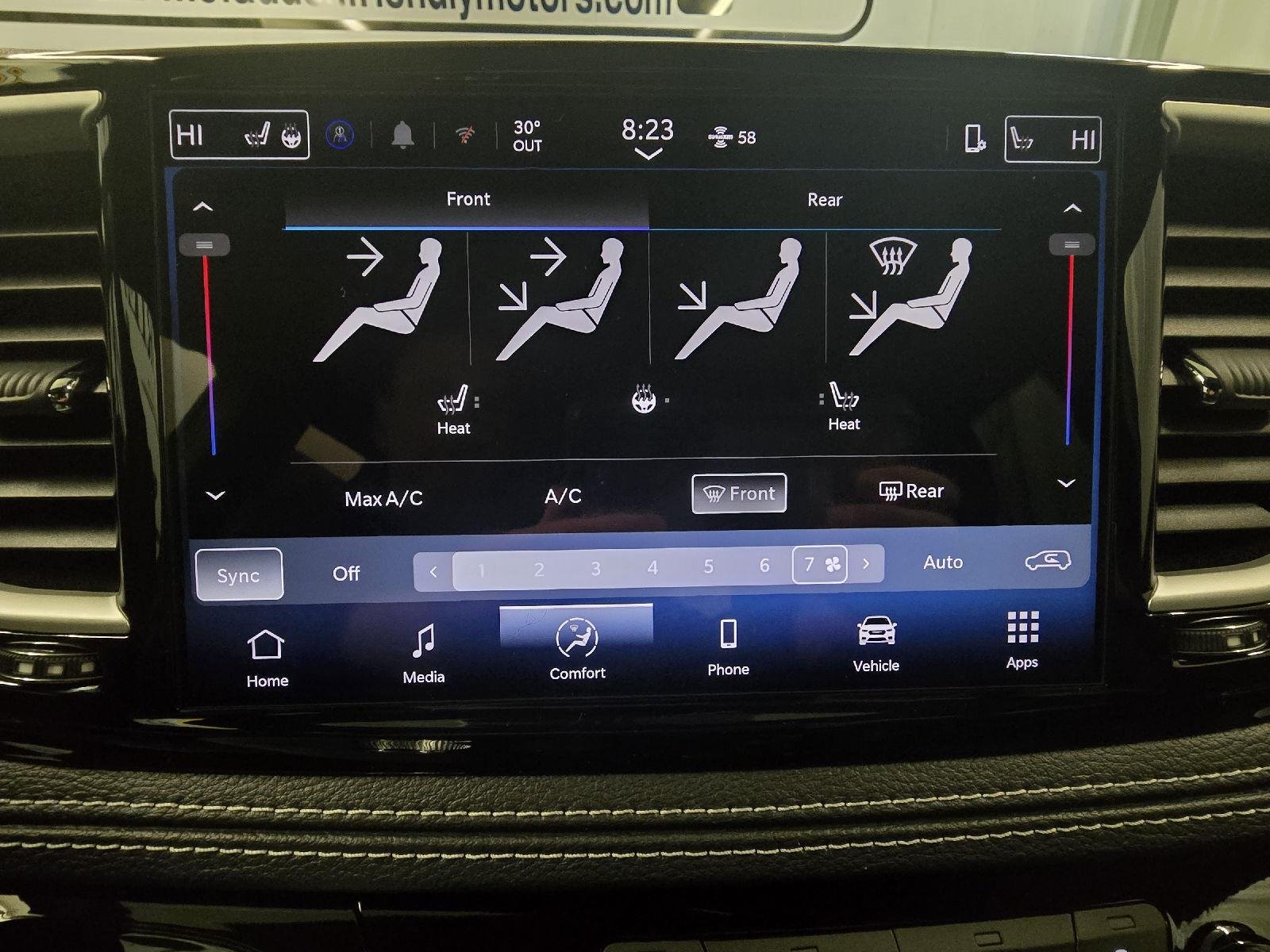 2026 Chrysler Pacifica Select - Photo 16