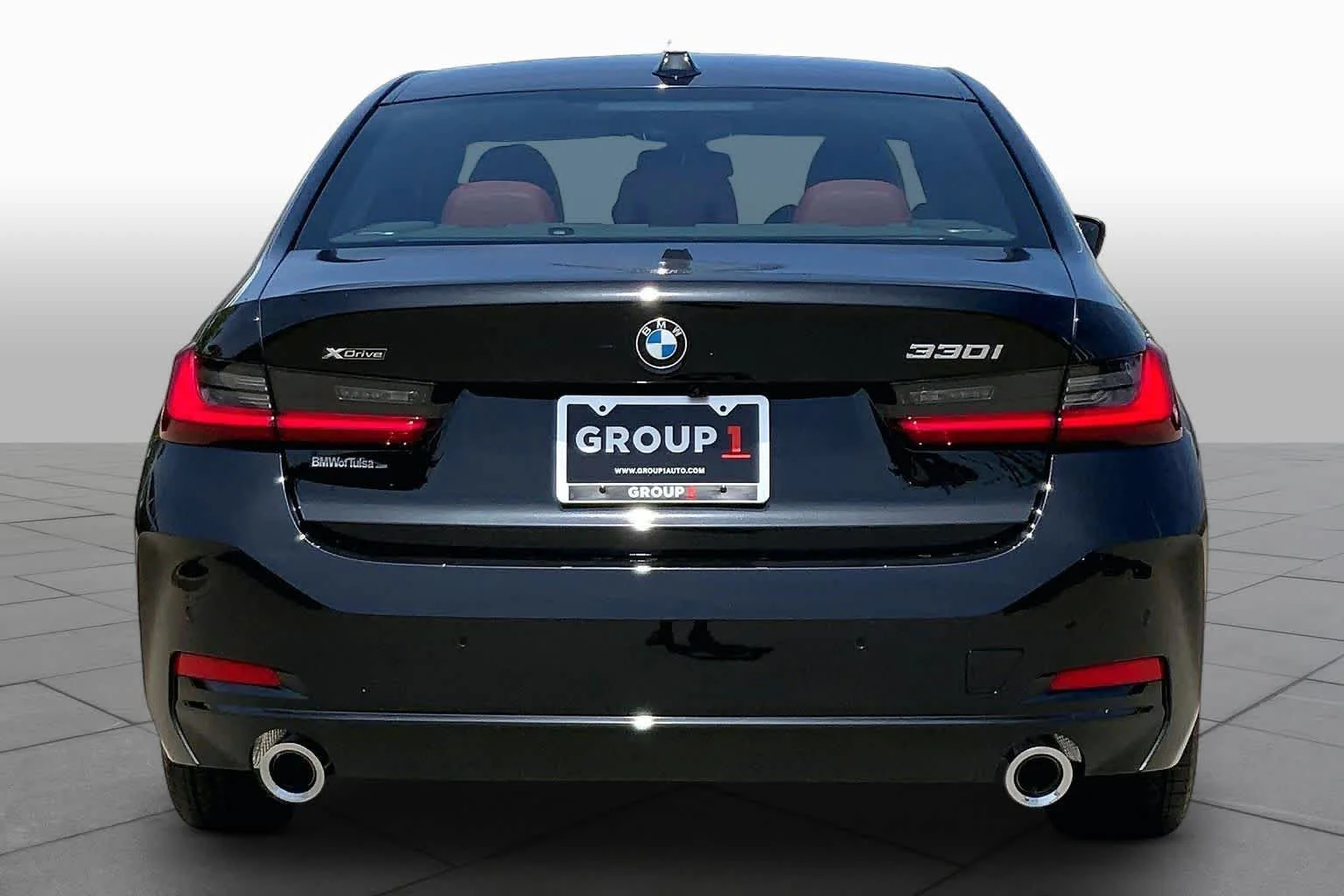 New 2026 Black Sapphire Metallic BMW 330i xDrive image 4