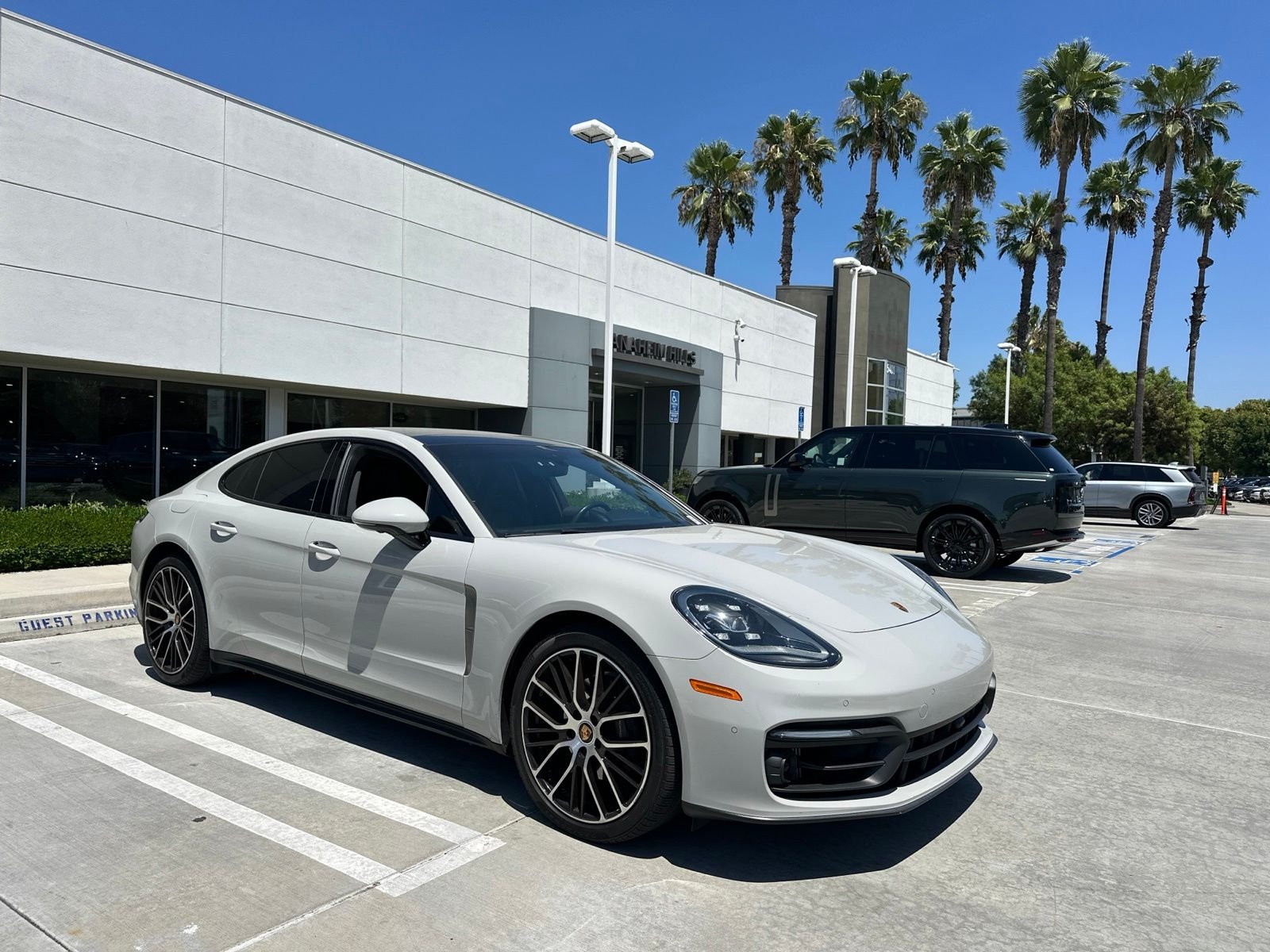 Used 2023 Chalk Porsche Platinum Edition image 2